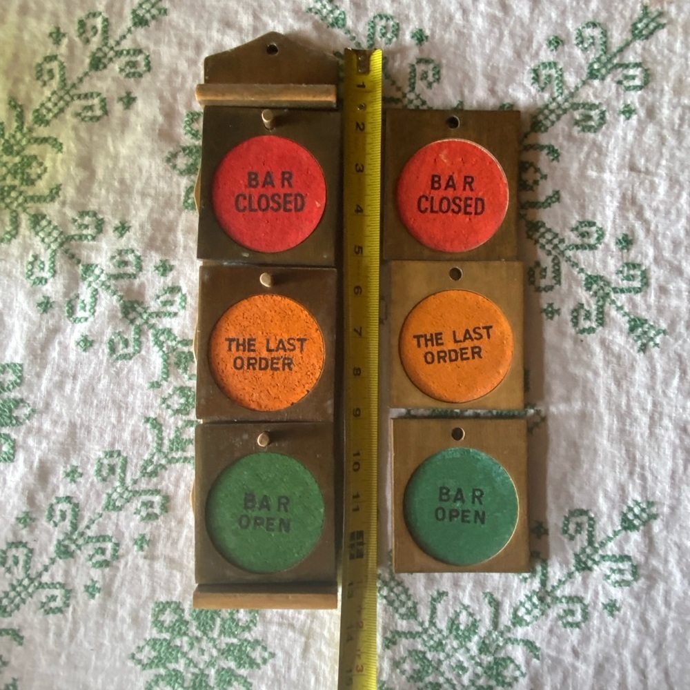 Vintage Coasters Rack - Picture 5 of 9